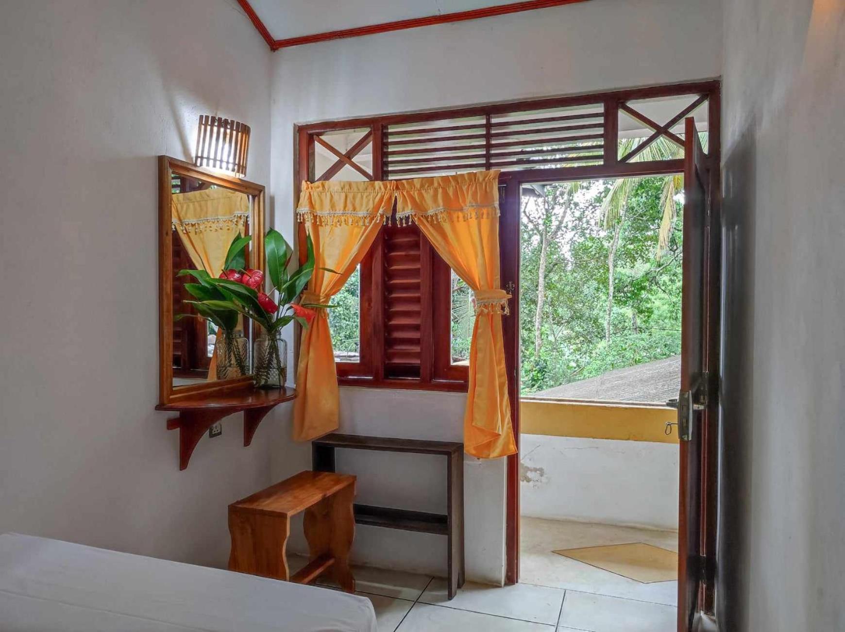 Pahalagawattha Homestay Unawatuna Luaran gambar